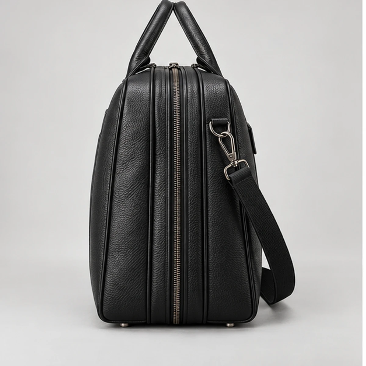 Black Expandable Leather Travel Laptop Bag manufacturing detail 3