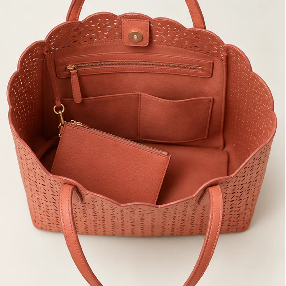 Coral Laser-Cut Leather Summer Tote manufacturing detail 3