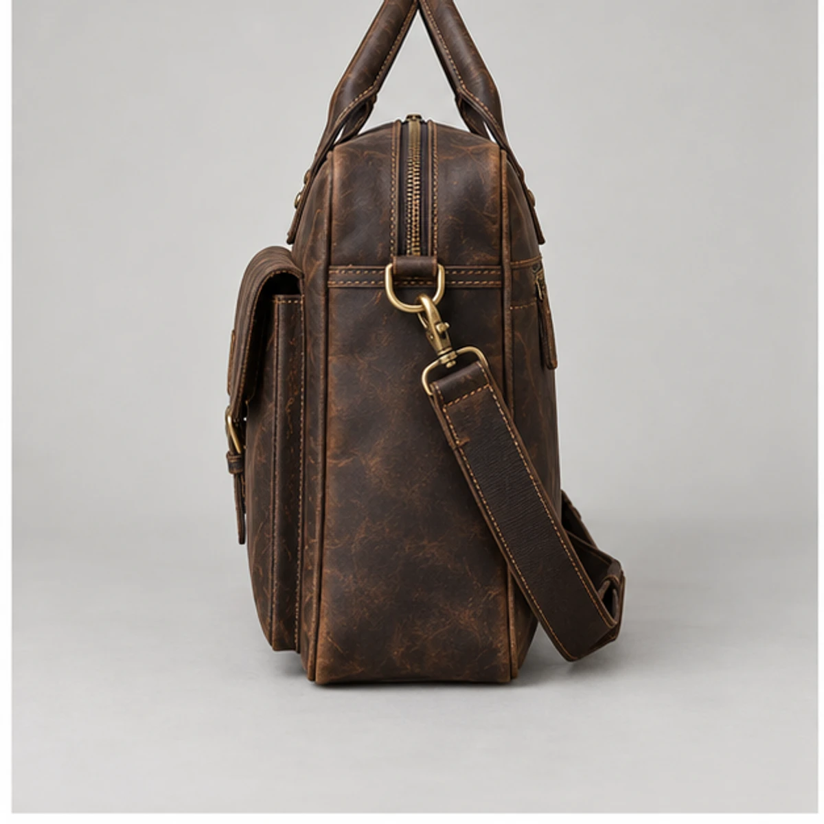 Dark Brown Distressed 17-Inch Leather Laptop Briefcase manufacturing detail 3