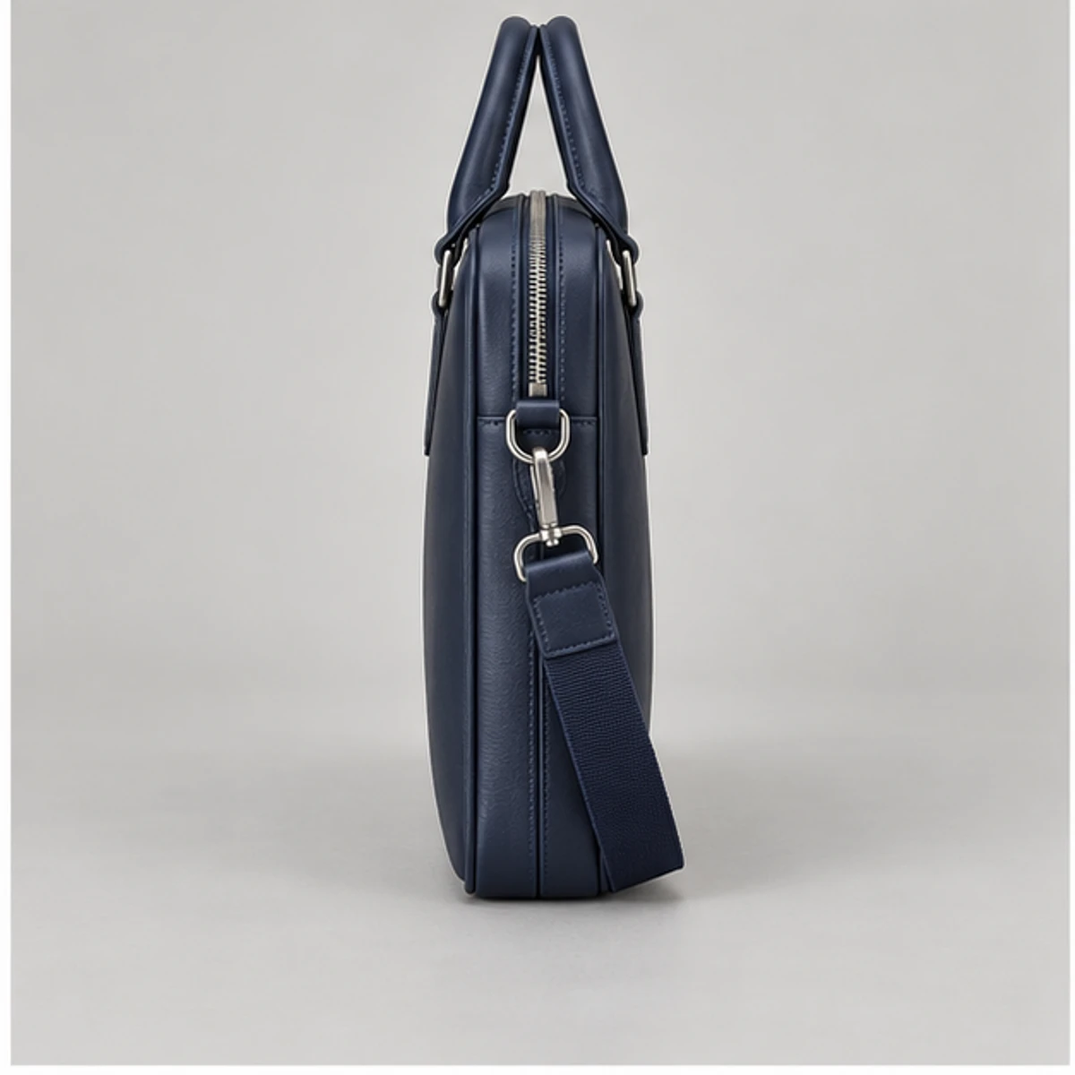 Navy Slim Leather Laptop Sleeve Briefcase manufacturing detail 3