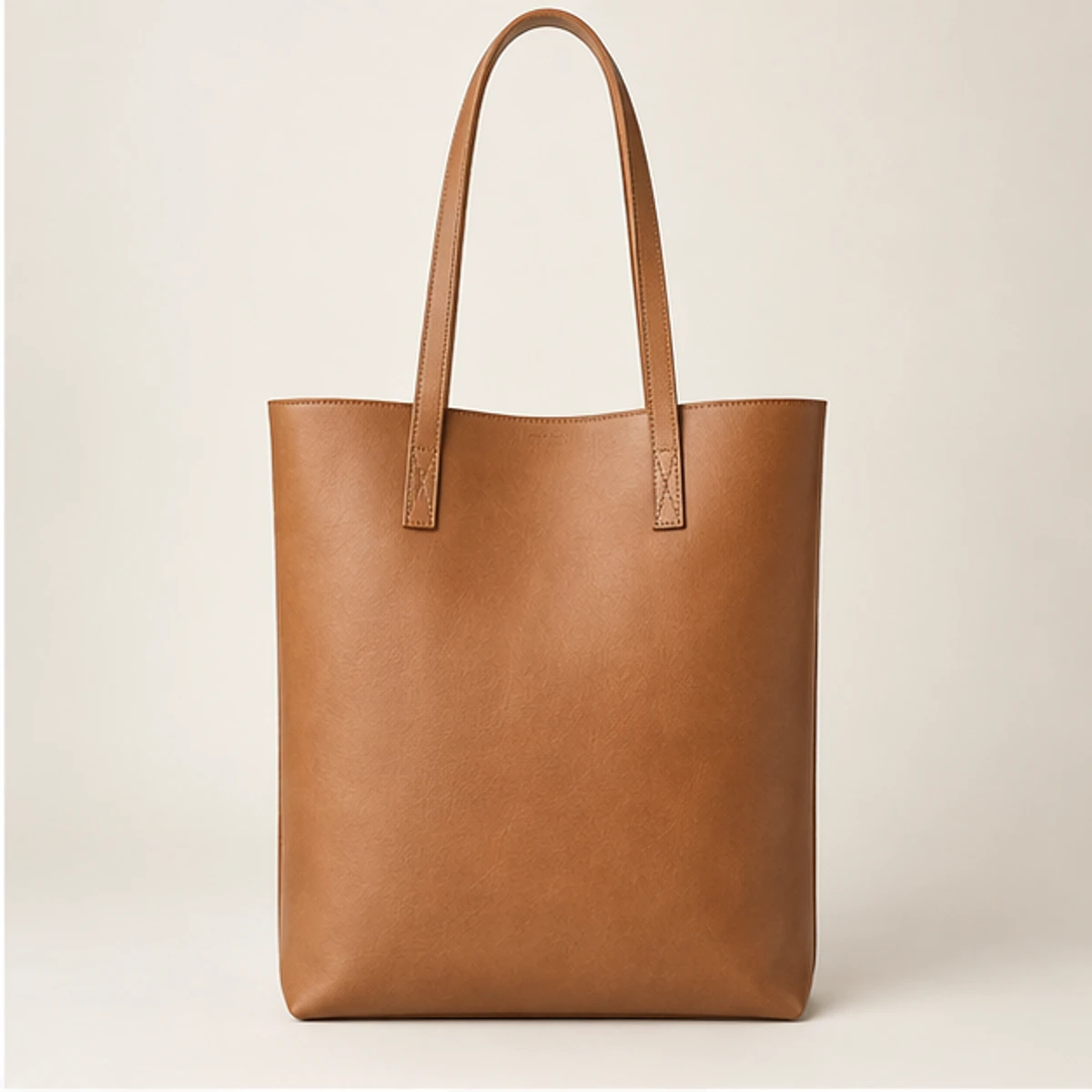 Tan Minimalist Vertical Leather Tote manufacturing detail 2