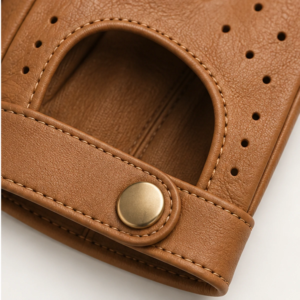 Women's Tan Perforated Driving Fashion Gloves manufacturing detail 4